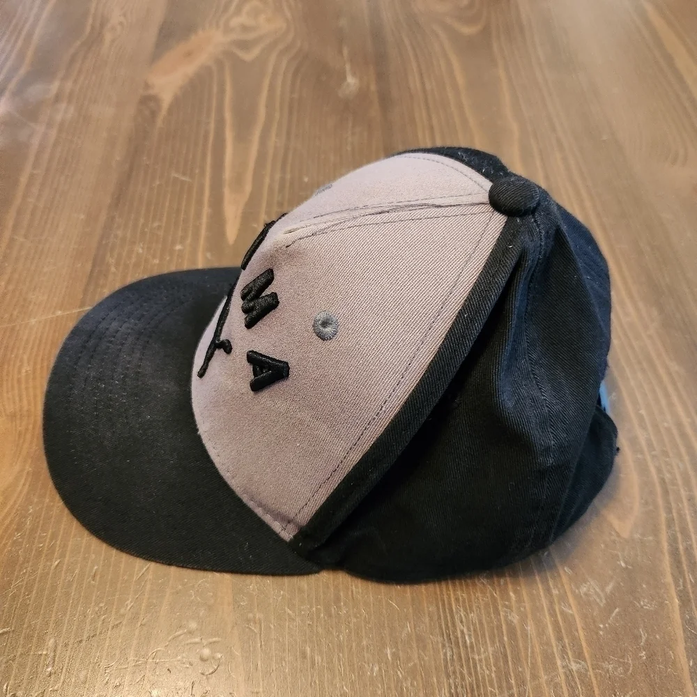 Youth Black And Gray Puma Snapback Hat 100% Cotton Adjustable